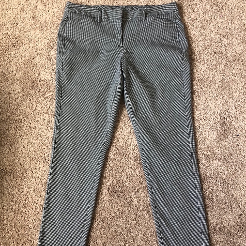 Houndstooth ankle pants